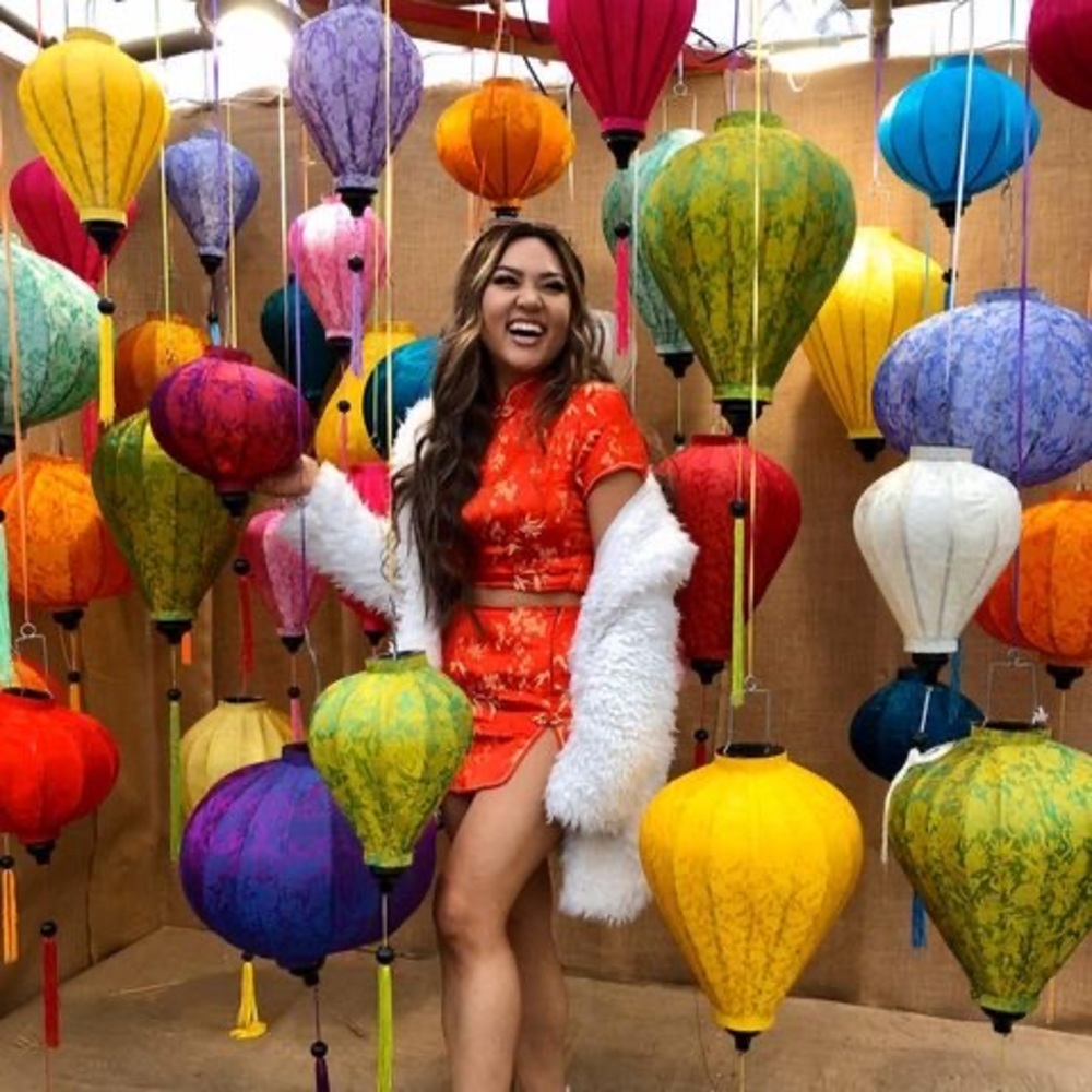 Meet your Posher, Holly